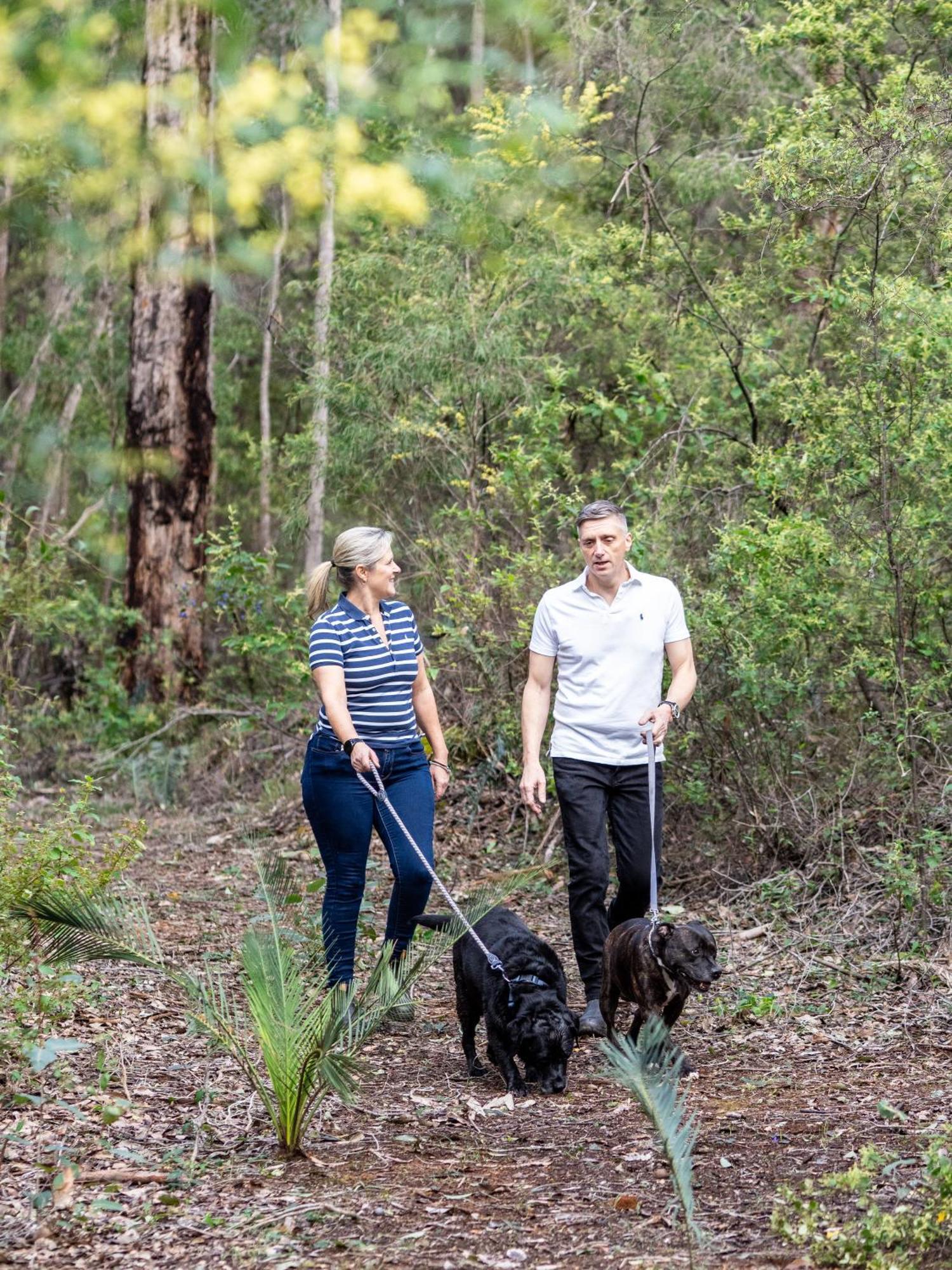 Jarrah Grove Forest Retreat - Adults Only Luxury Chalet Rosa Glen Exteriör bild