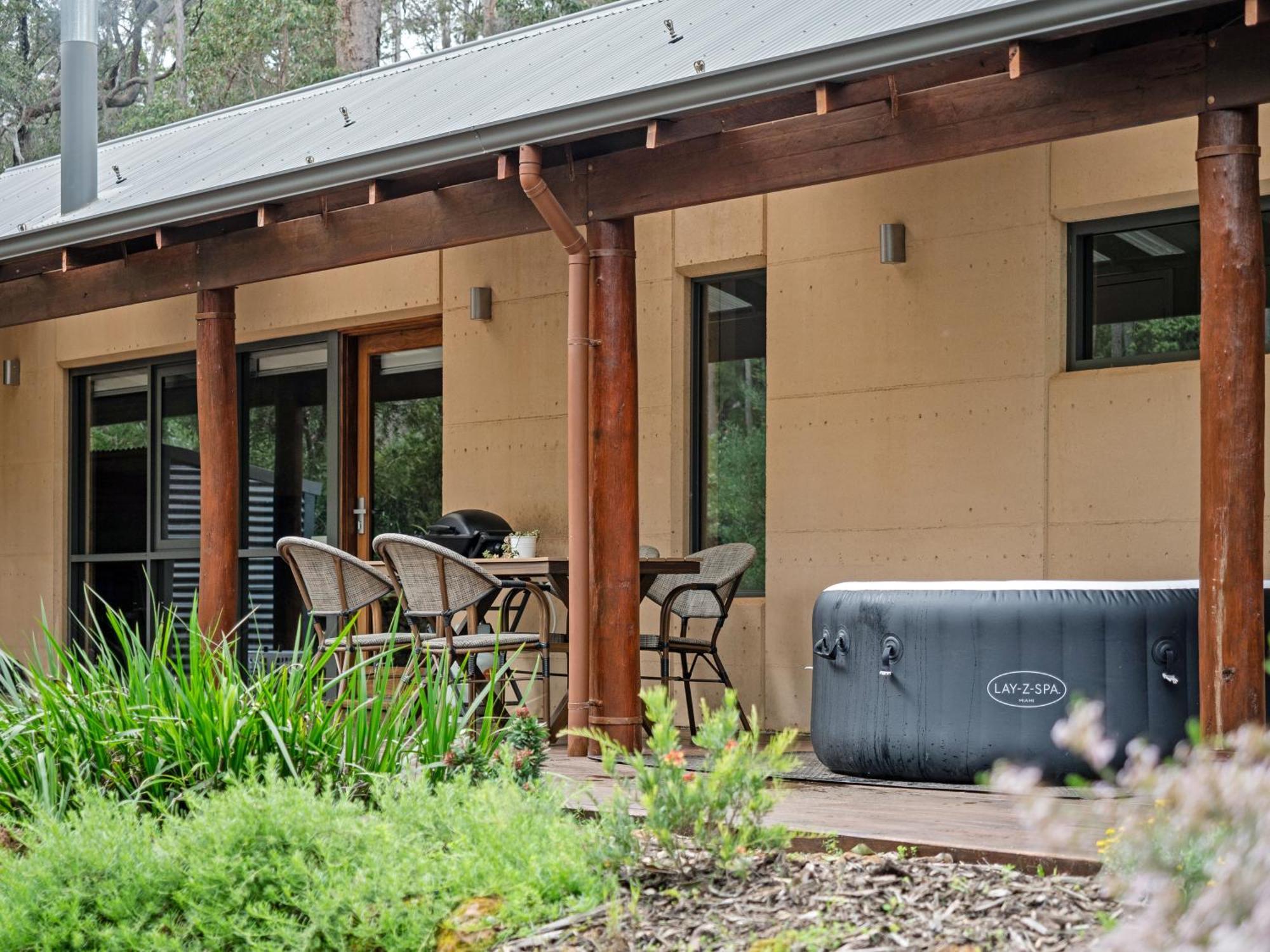 Jarrah Grove Forest Retreat - Adults Only Luxury Chalet Rosa Glen Exteriör bild